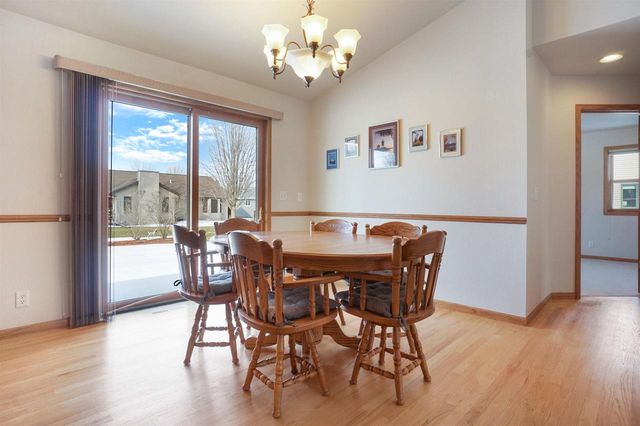 1739 PARK RIDGE LANE, North Fond Du Lac, WI 54937