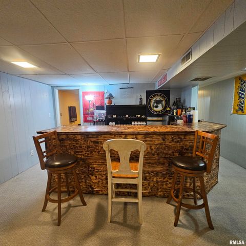 1011 Blueberry Hill Avenue, Mt Vernon, IL 62864