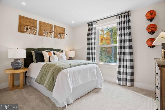 20103 REGENT CIRCLE, Hagerstown, MD 21742