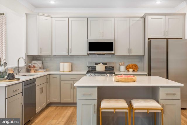 20103 REGENT CIRCLE, Hagerstown, MD 21742
