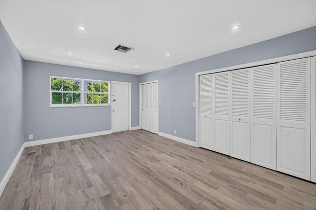 2820 NE 30th Street 9, Fort Lauderdale, FL 33306