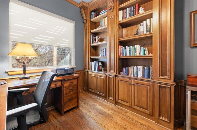 3824 Villas Creek Court, Edmond, OK 73003