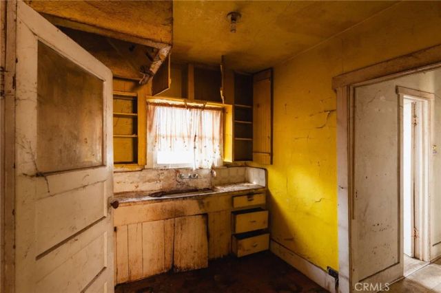 2908 Future Street, Los Angeles, CA 90065