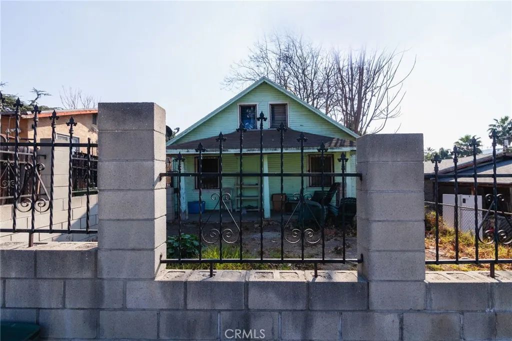 2908 Future Street, Los Angeles, CA 90065