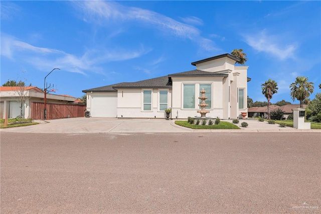 1901 Lake Point Drive, Mission, TX 78572