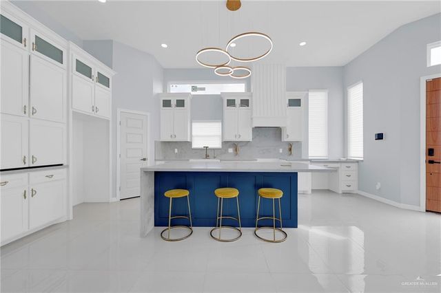 1901 Lake Point Drive, Mission, TX 78572