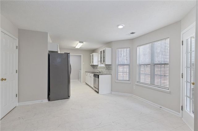 4802 Lake Park Terrace, Acworth, GA 30101