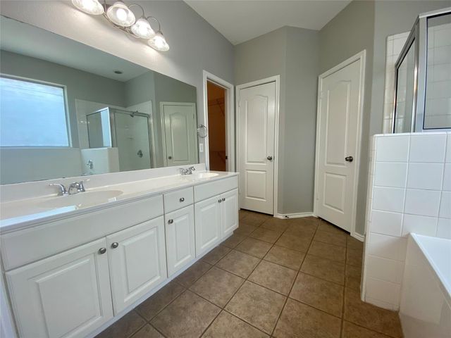 1709 Bowerton DR, Austin, TX 78754