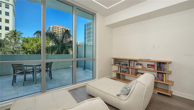 111 GOLDEN GATE POINT 403, Sarasota, FL 34236