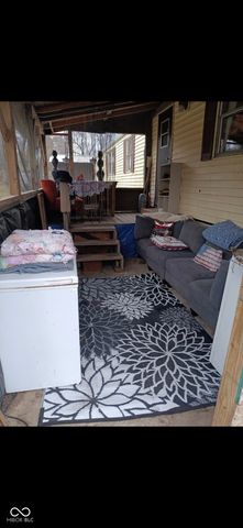 102 S Hooker Street, Brooklyn, IN 46111