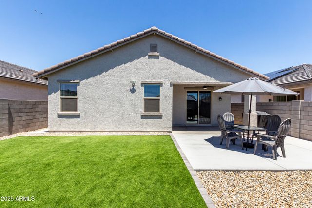 23407 W WINSLOW Avenue, Buckeye, AZ 85326