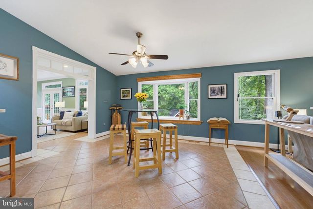 9660 BOYETT CT, Fairfax, VA 22032