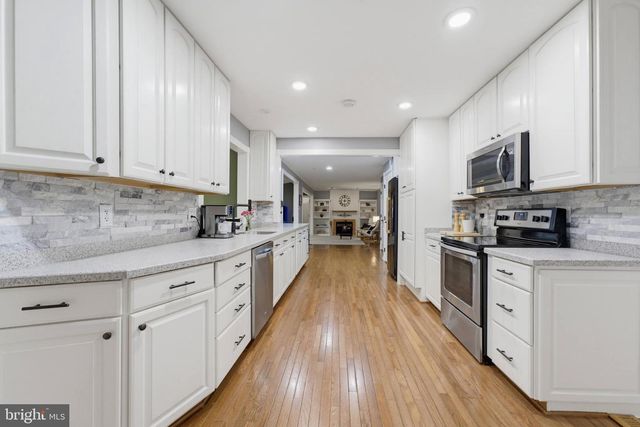 9660 BOYETT CT, Fairfax, VA 22032