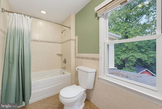 9660 BOYETT CT, Fairfax, VA 22032