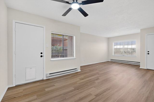 3325 Corona Drive NW, Albuquerque, NM 87120