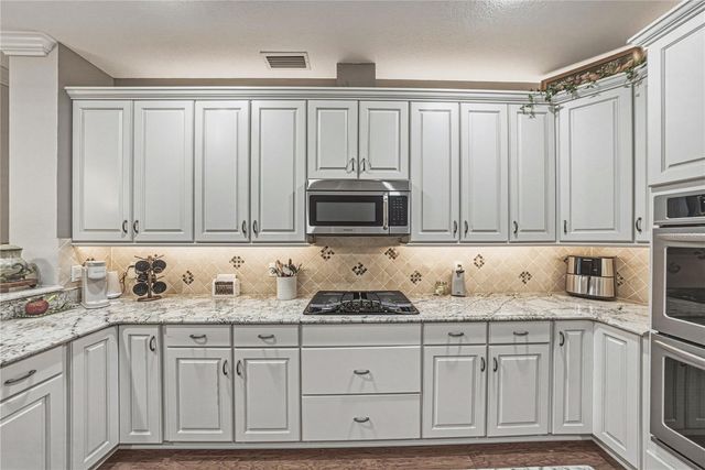 1713 VIA PALERMO STREET, Plant City, FL 33566