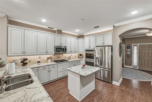 1713 VIA PALERMO STREET, Plant City, FL 33566