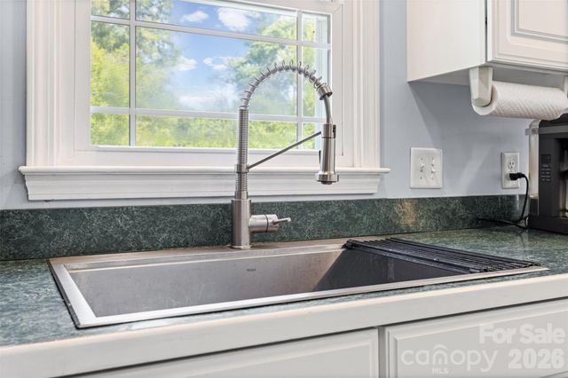 5240 Spring Glen, York, SC 29745