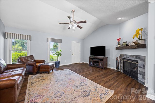 5240 Spring Glen, York, SC 29745