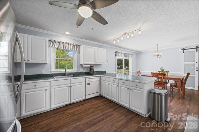 5240 Spring Glen, York, SC 29745