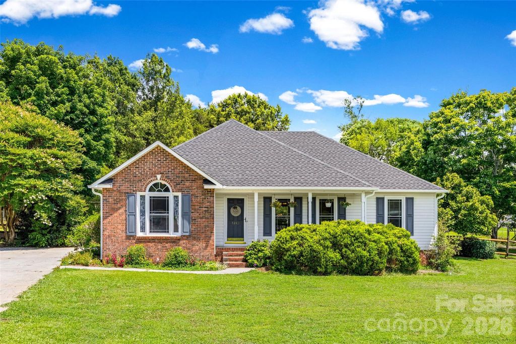 5240 Spring Glen, York, SC 29745