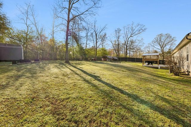 209 Lanier Drive, Chatsworth, GA 30705