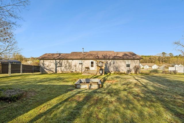 209 Lanier Drive, Chatsworth, GA 30705