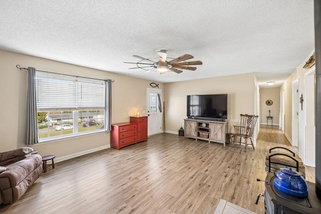 209 Lanier Drive, Chatsworth, GA 30705