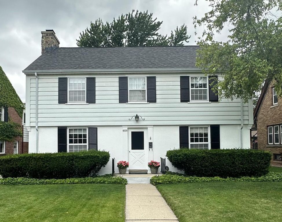 6329 N Berkeley BOULEVARD, Whitefish Bay, WI 53217