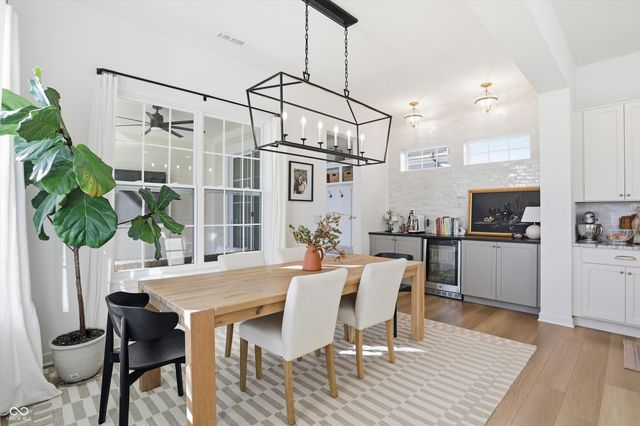 1923 Ponsonby Drive, Westfield, IN 46074