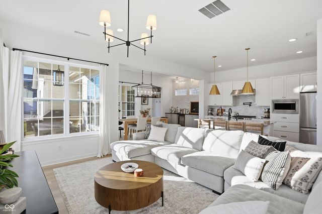 1923 Ponsonby Drive, Westfield, IN 46074