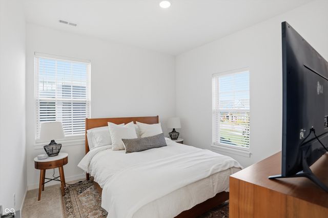 1923 Ponsonby Drive, Westfield, IN 46074