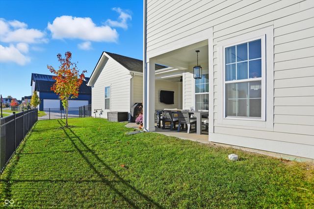 1923 Ponsonby Drive, Westfield, IN 46074