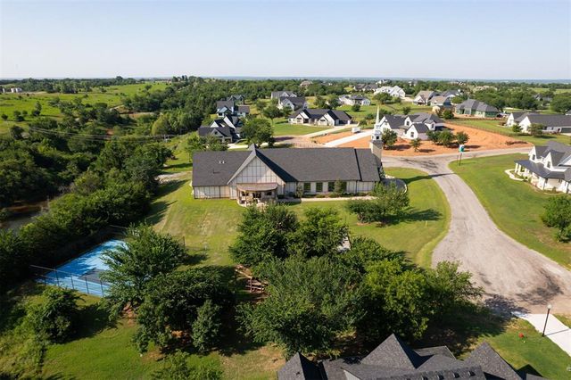 2545 Sandplum Lane, Goldsby, OK 73093