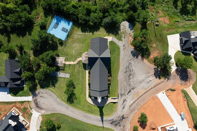 2545 Sandplum Lane, Goldsby, OK 73093