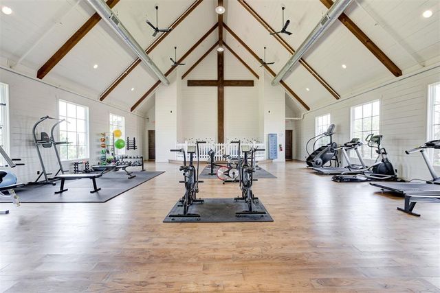 2545 Sandplum Lane, Goldsby, OK 73093