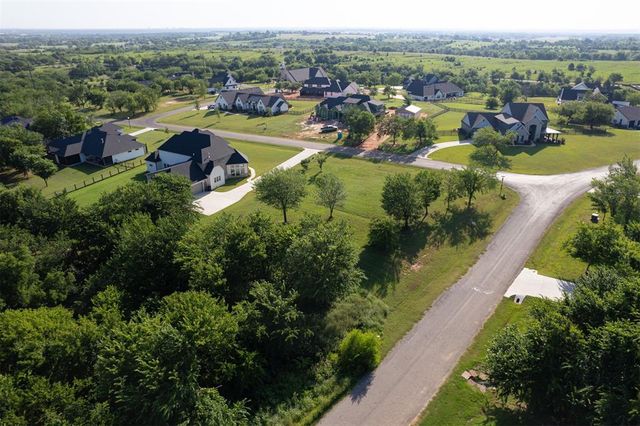 2545 Sandplum Lane, Goldsby, OK 73093