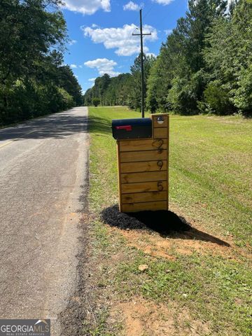 295 Berkeley Road, Carlton, GA 30627