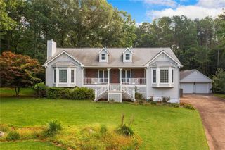 649 Driftwood Drive, Woodstock, GA 30189