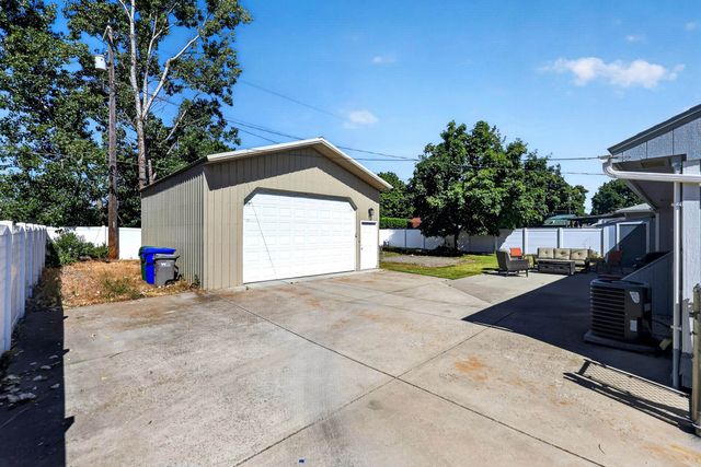 1407 N Park Rd, Spokane Valley, WA 99212