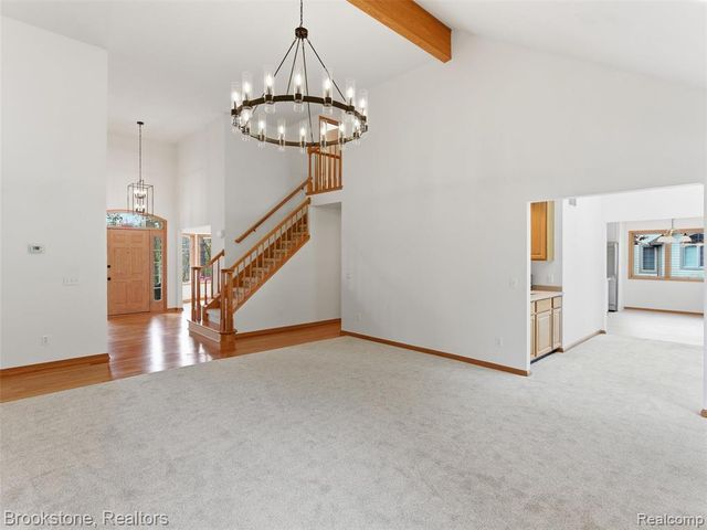 6512 White Lake Road, Clarkston, MI 48346