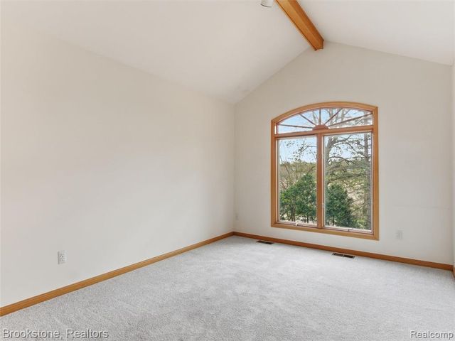 6512 White Lake Road, Clarkston, MI 48346