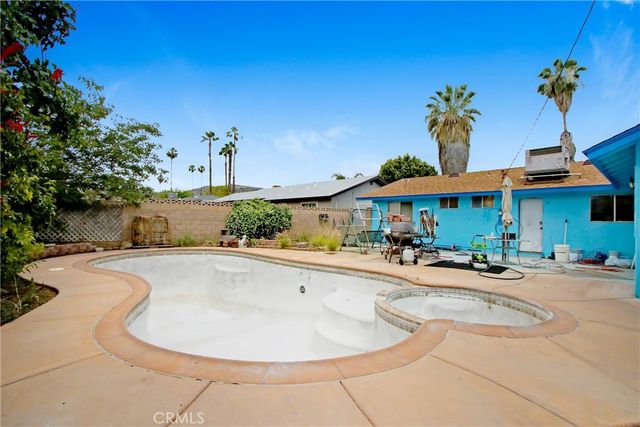 27016 Ramona Vista, Hemet, CA 92544