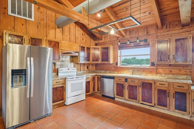 5626 FM 3240, Bandera, TX 78003