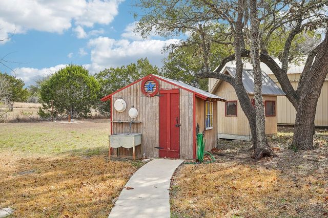 5626 FM 3240, Bandera, TX 78003