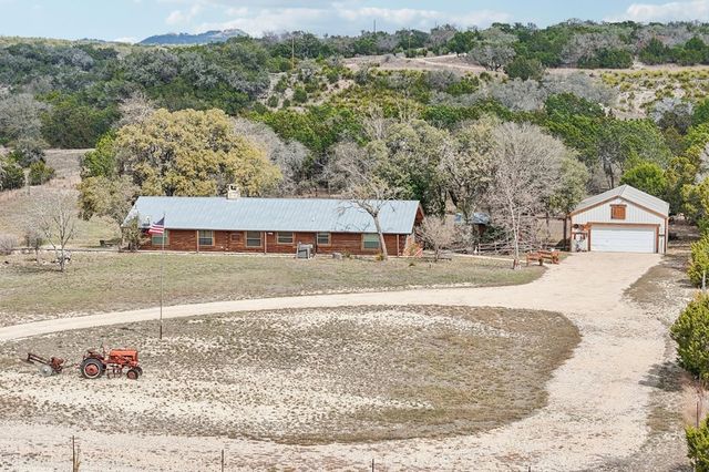5626 FM 3240, Bandera, TX 78003