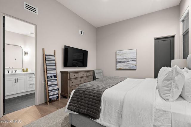 41633 N 102ND Way, Scottsdale, AZ 85262