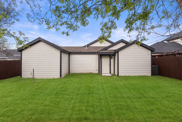 4032 Rita Beth Lane, North Richland Hills, TX 76180