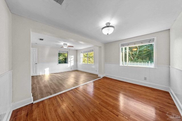 162 W Burgess Rd, Pensacola, FL 32503