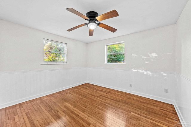 162 W Burgess Rd, Pensacola, FL 32503